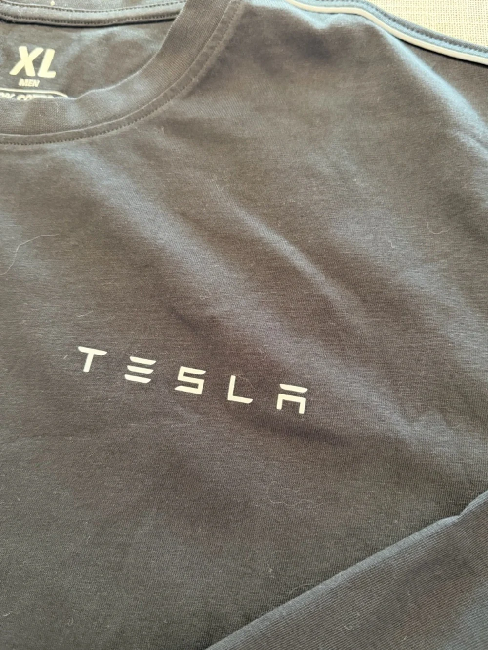 Tesla Long Sleeve Shirt XL Black Logo Graphic Crew Neck Mens NWOT - Picture 3 of 8
